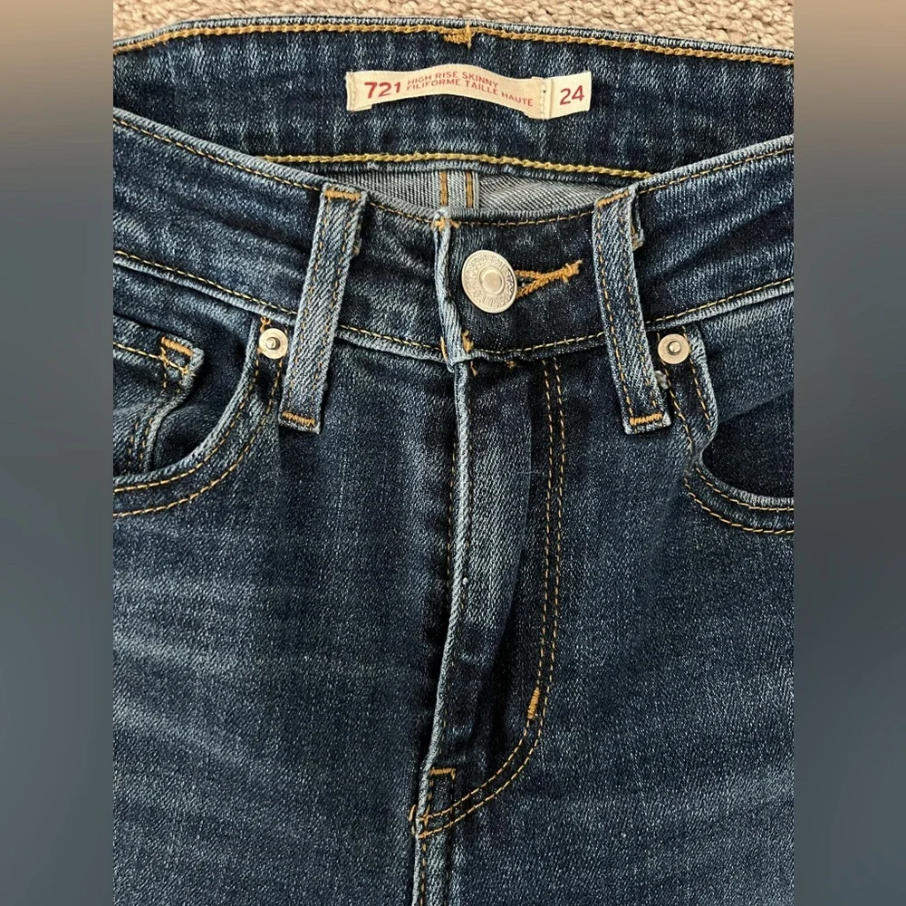 Levi’s 721 High Rise Distressed Skinny Jeans – Size 24 - Picture 11 of 15